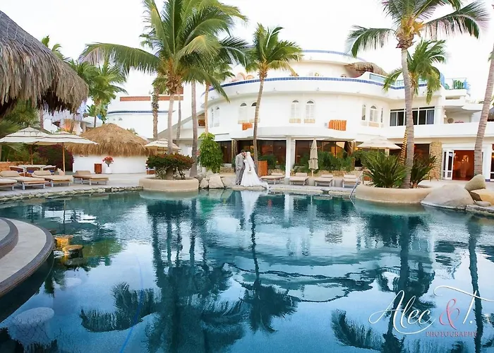 Resort Club Cascadas De Baja 3*