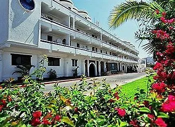 Club Cascadas De Baja Cabo San Lucas