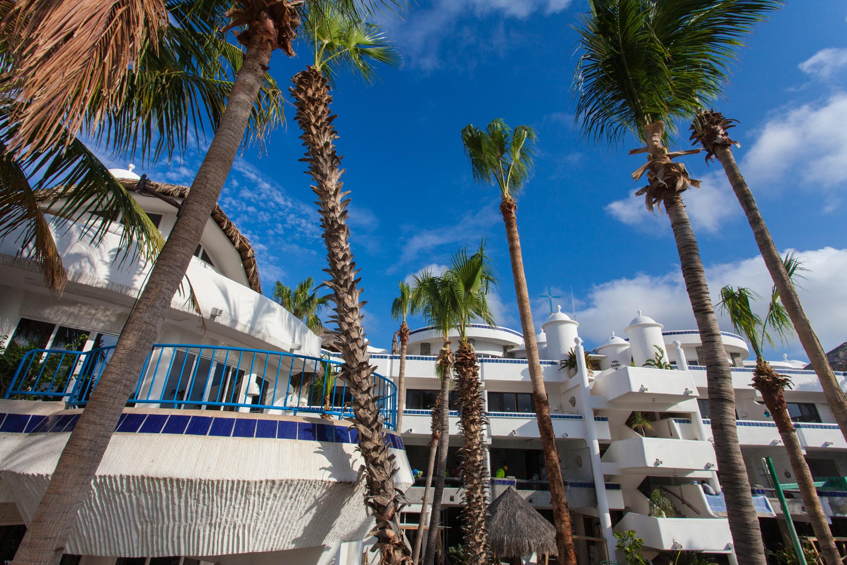 CLUB CASCADAS DE BAJA HOTEL 3⋆ ::: CABO SAN LUCAS, MEXICO ::: COMPARE